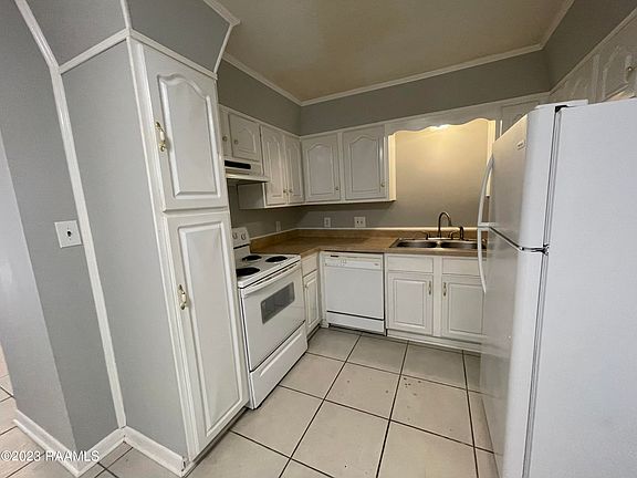 5th image of 337 E University Ave APT 12