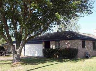 1585 Guy Cir, Beaumont, TX 77707