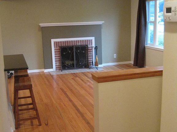 Upstairs living room 2