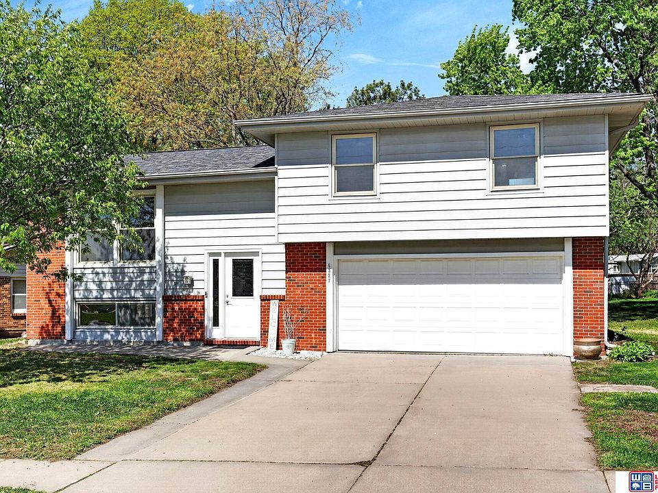 1st image of 5327 S 53rd St