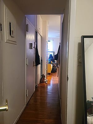 5th image of 7 Saint Marks Pl APT 3