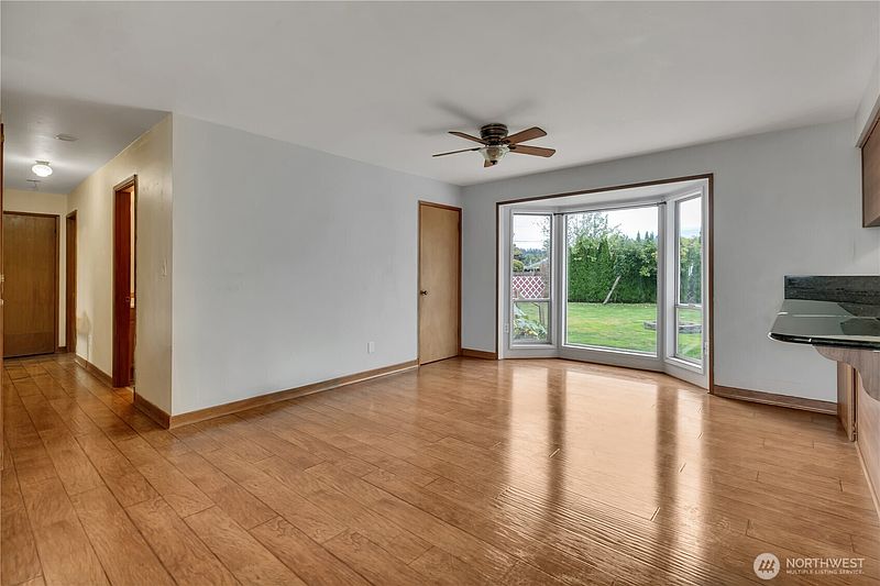 3rd image of 334 Pearl Street