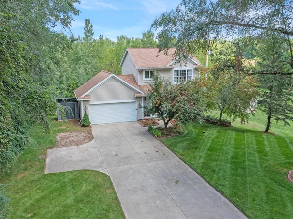 9695 68th St SE, Alto, MI 49302