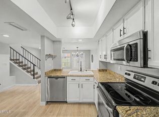 815 E GROVERS Avenue #28, Phoenix, AZ 85022