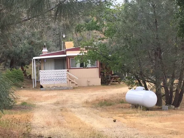 108 Kearns Dr, Bodfish, CA 93205