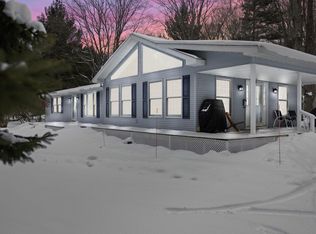 2662 Lake St, Central Lake, MI 49622