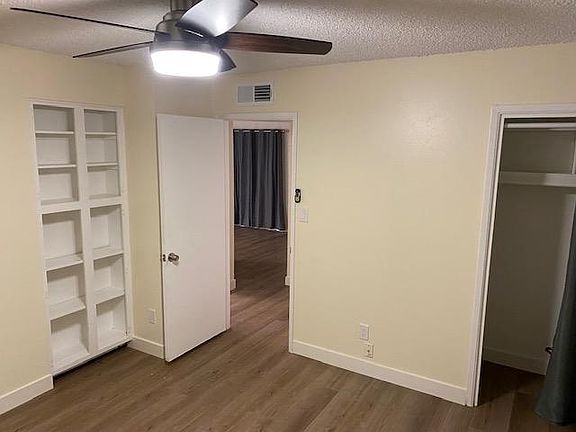 5th image of 1146 N Dresden Cir