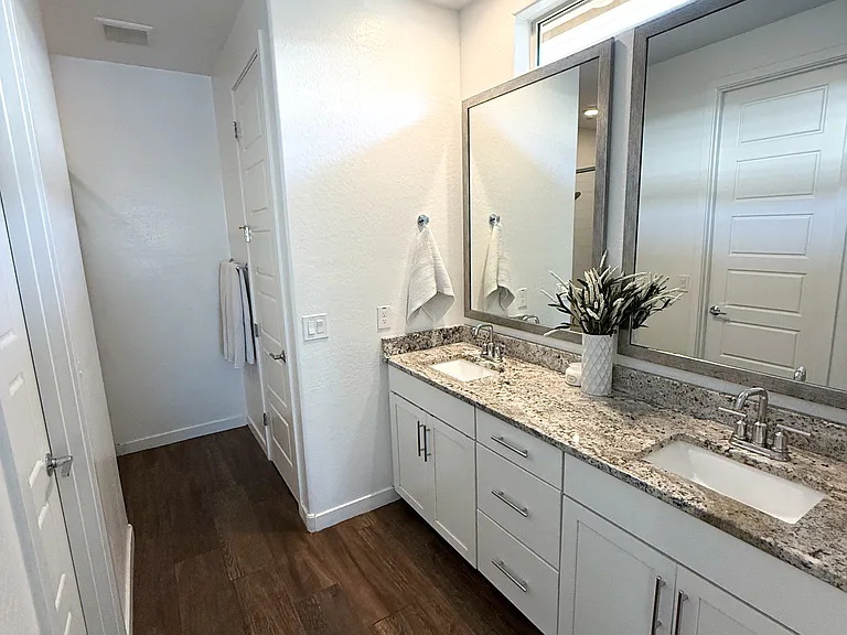 9630 E Tesla Ave — Photo 9