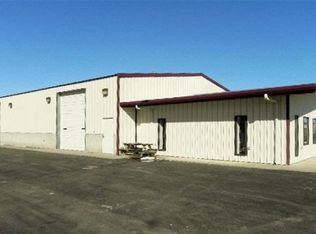 911 Airport Rd, Hutchinson, KS 67501