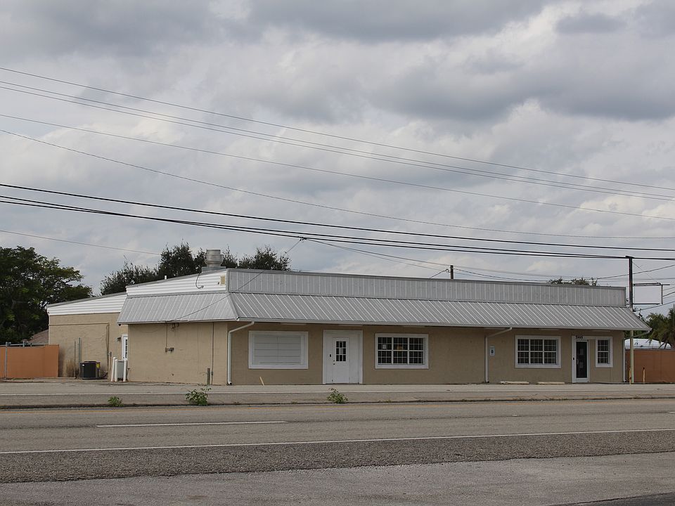 Office 3500 sq ft - frontage on Rte 3