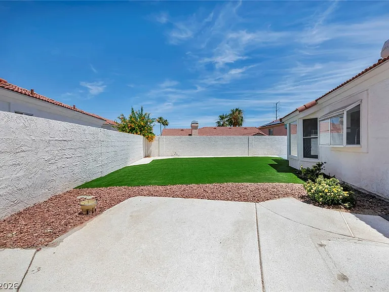 3000 Blue Fin Cir — Photo 49