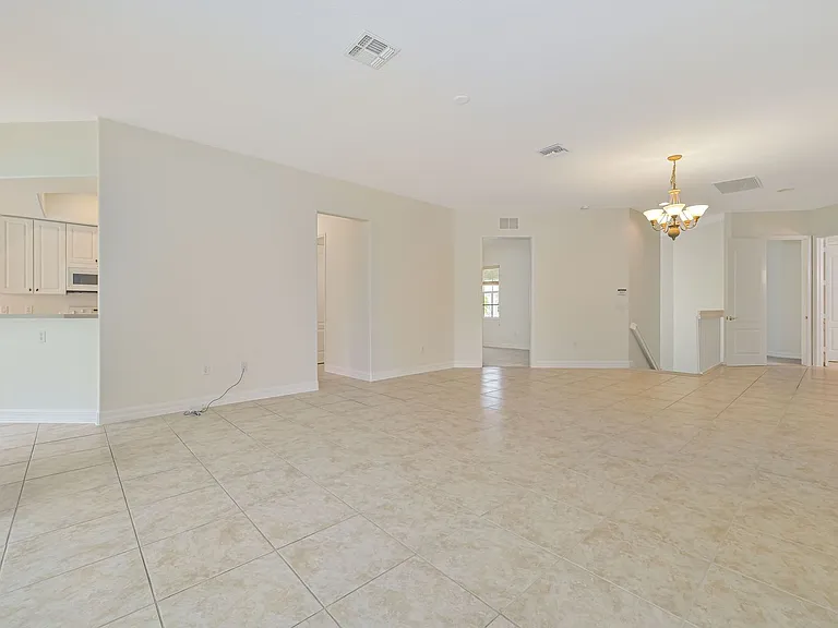 6031 Jonathans Bay Cir #502 — Photo 6