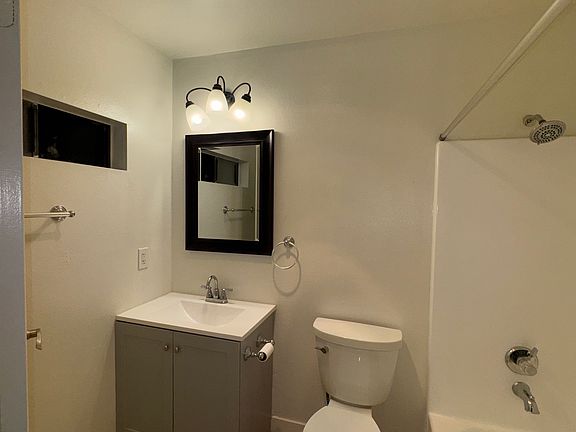 4th image of 719 Orange Grove Ave APT 205