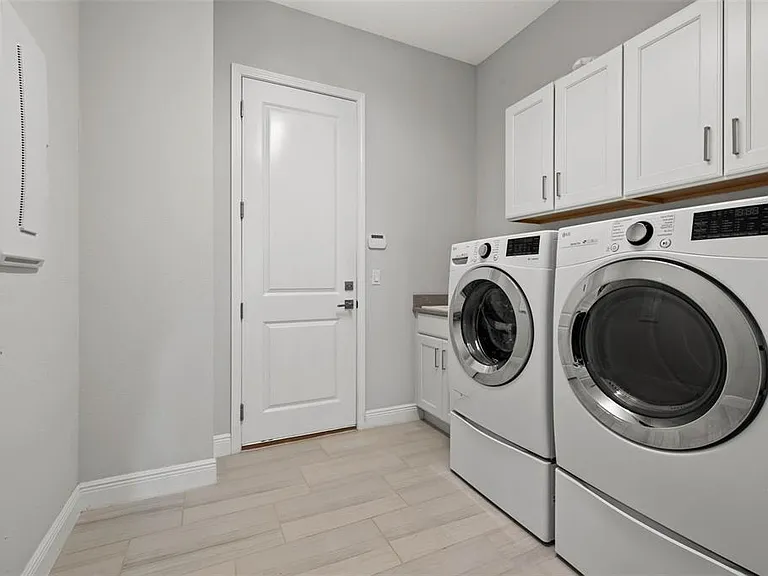 7135 Tamworth Pkwy — Photo 14