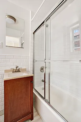 Rented by HH Realty | media 16