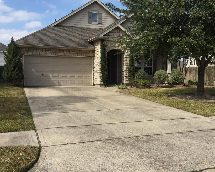 1st image of 5231 Shadow Breeze Ln