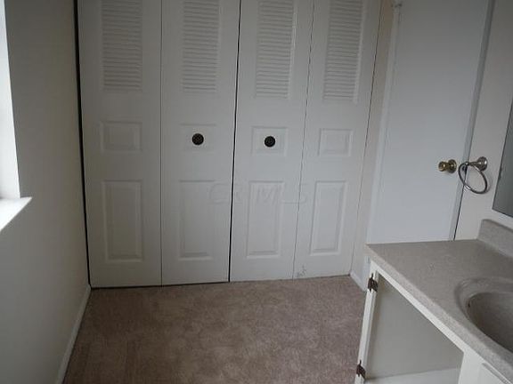 3rd image of 3279 Rossbury Ct
