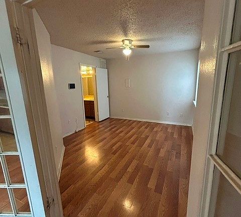 5th image of 9839 Walnut St APT T103