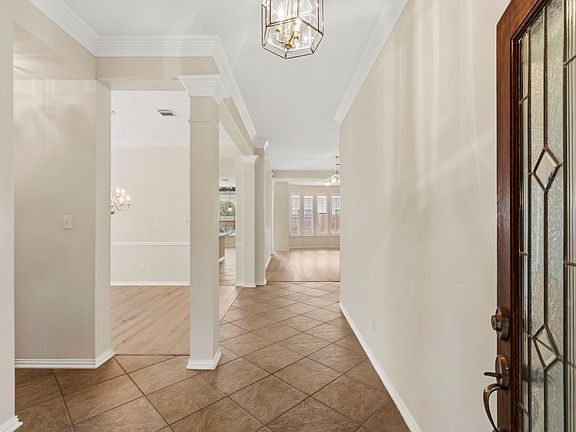 4th image of 4819 Cypress Spring Dr