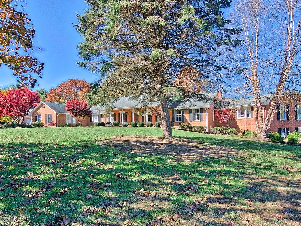 1st image of 2257 Lubna Dr