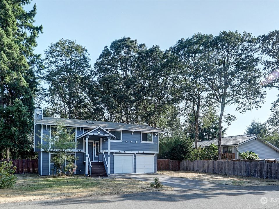 1st image of 1309 155th Street Ct E