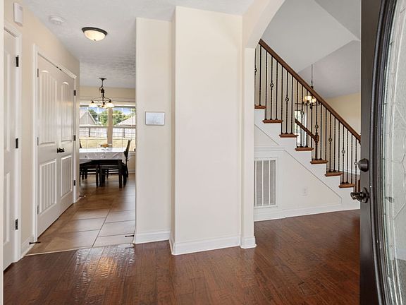 5th image of 2485 Andersonville Dr