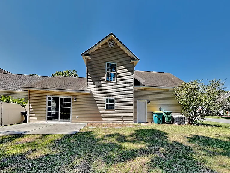 38 Sandy Pointe Dr — Photo 17