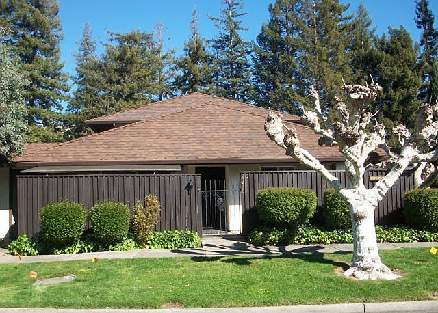 1st image of 3476 Willis Dr