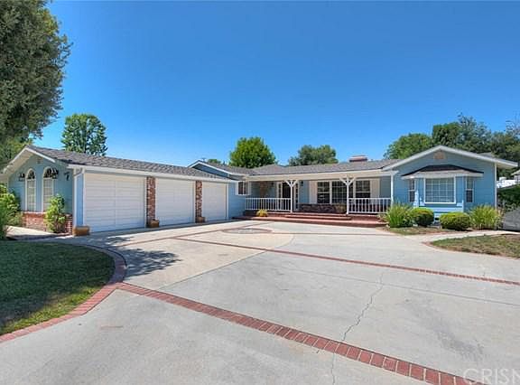 3rd image of 5827 Oakdale Ave