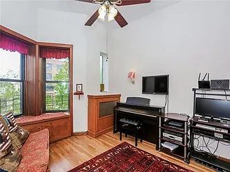 Sold by Avenue Sotheby's International Realty