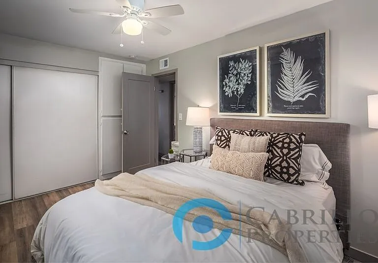 4571 Marlborough Dr #7 — Photo 9