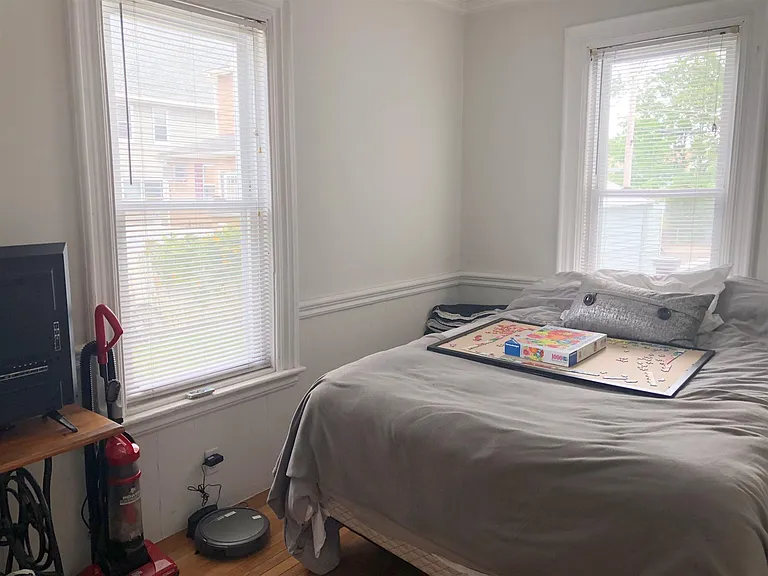 380 Highland Ave #1 — Photo 15