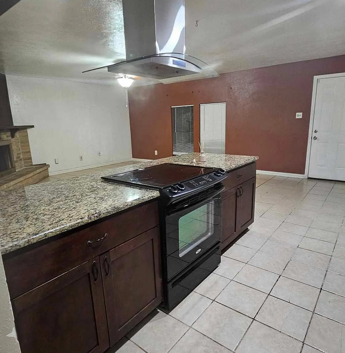 9401 Timberbluff Rd — Photo 4