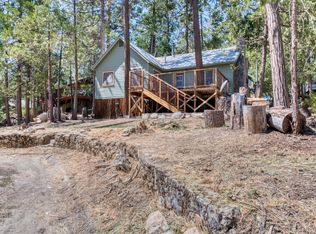 41906 Meadow Ln, Auberry, CA