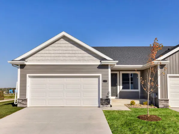 6102 Tungsten Dr, Pleasant Hill, IA 50327