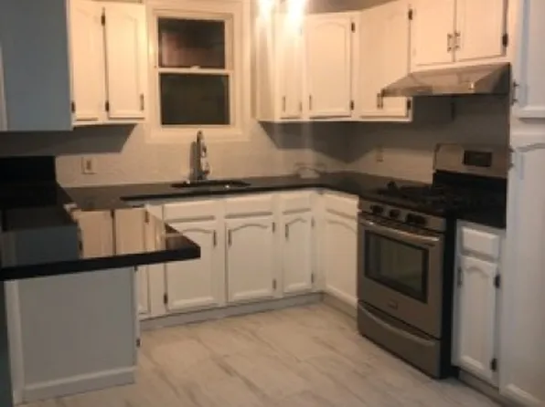 150 68th St Floor 2, West New York, NJ 07093