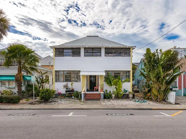 104 6th Ave, Saint Pete Beach, FL 33706