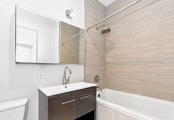 5th image of 836 Bergen St #330