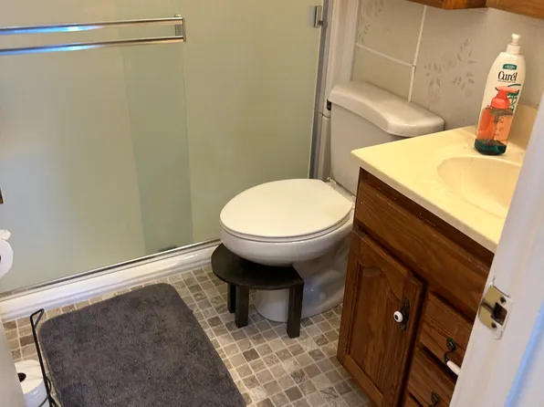 1707 Valley Dr, Madison, IN 47250
