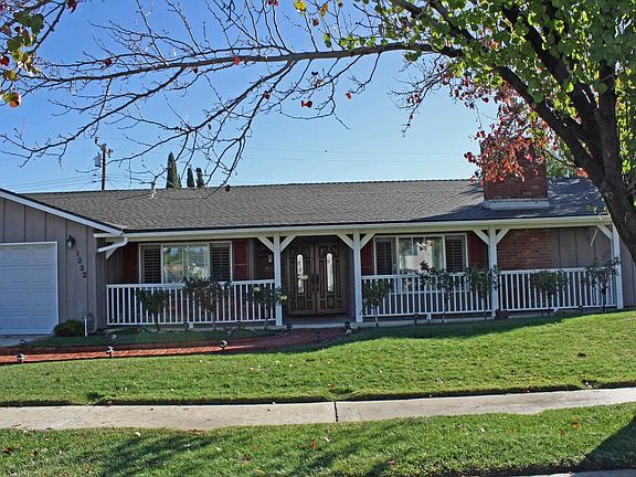 2nd image of 1332 Feather Ave