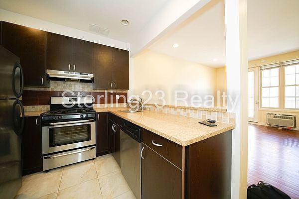 1st image of 30-83 32nd St #B3