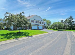 15655 Chestnut Way, Rosemount, MN 55068