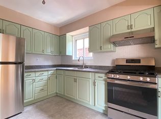 46-30 59th St #3, Woodside, NY 11377
