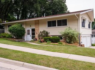 1512 14th Ave NE, Rochester, MN 55906