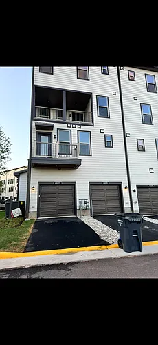 46223 Woodpecker Sq Photo 1