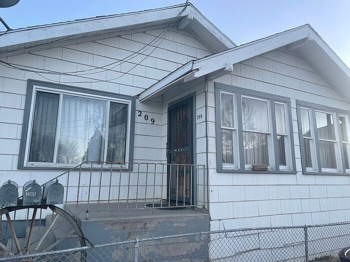 1st image of 209 Meade St #209