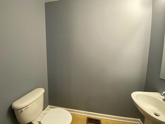 4th image of 2150 Dean Ln #2150