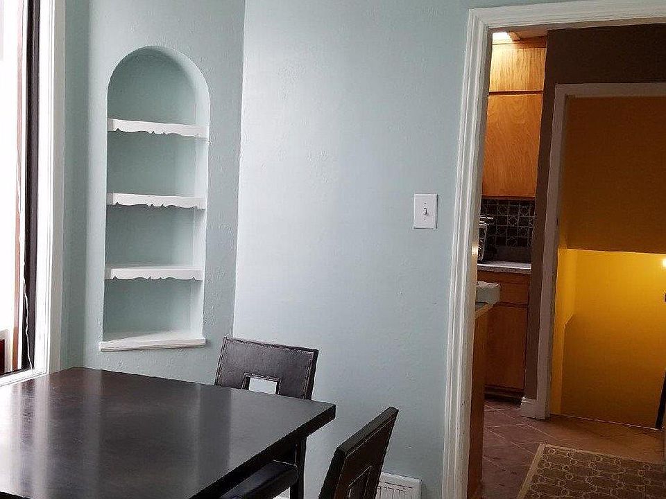 2nd image of 225 Niagara Ave