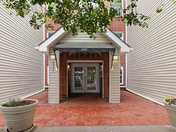 3311 Wyndham Cres #2202, Alexandria, VA 22302