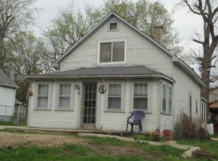 38133 N 4th Ave, Spring Grove, IL 60081